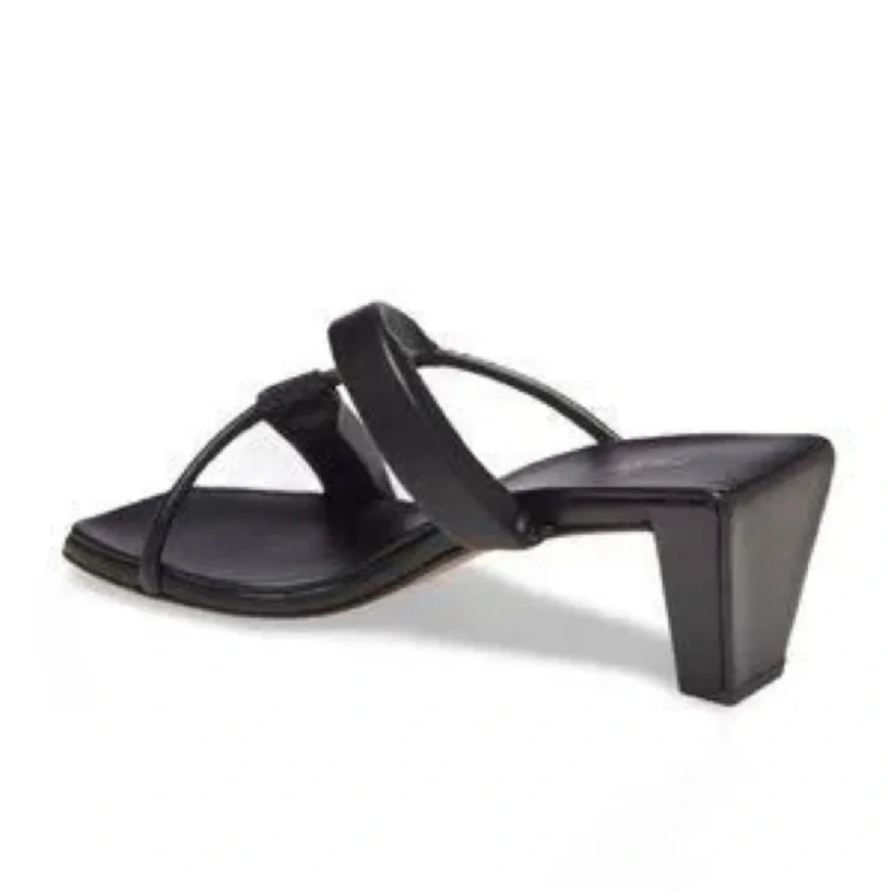 Black Frame Le Gracie heels. Size 39.5. Worn one time. - Picture 4 of 5